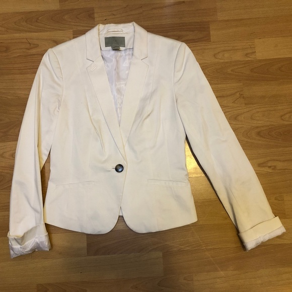 White Blazer - Picture 1 of 2
